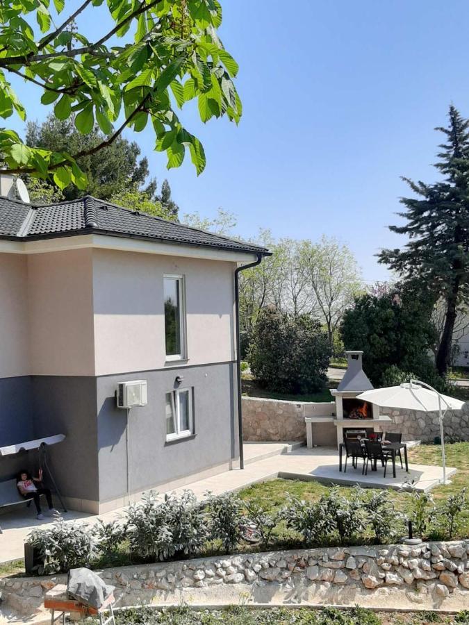 Apartment Natali Brsec Exterior photo