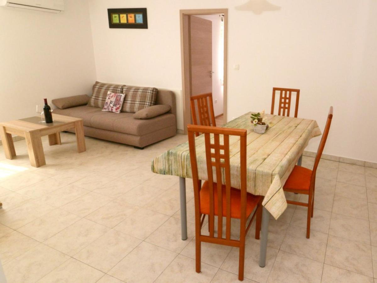 Apartment Natali Brsec Exterior photo