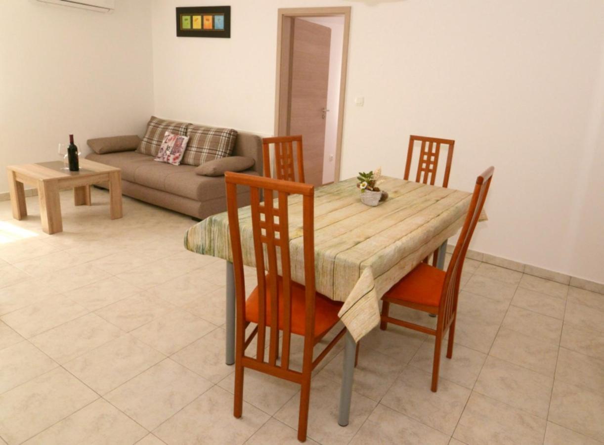 Apartment Natali Brsec Exterior photo